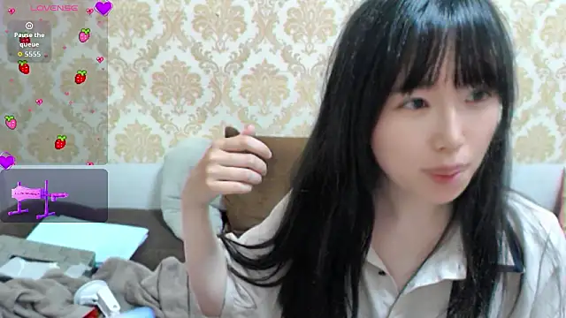 Snapshot of himaridesu chatting on 07-17-26, 05:29 himaridesu online show from 07-17-26, 05:29