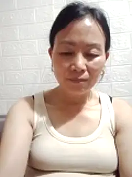 Lili-123k online show from 04-13-26, 03:28