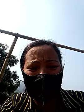 felicity chloe online show from 01-13-26, 04:29