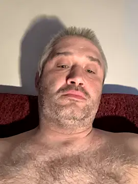 Olomoucak1982 online show from 04-22-26, 05:36