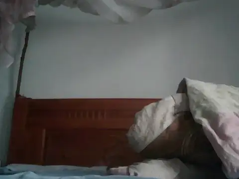 Snapshot of coaidaungo chatting on 12-16-25, 07:57 coaidaungo online show from 12-16-25, 07:57