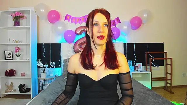 Snapshot of KiraNeeww chatting on 02-27-26, 06:02 KiraNeeww online show from 02-27-26, 06:02