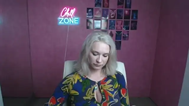 Melodie Aster online show from 03-21-26, 08:19