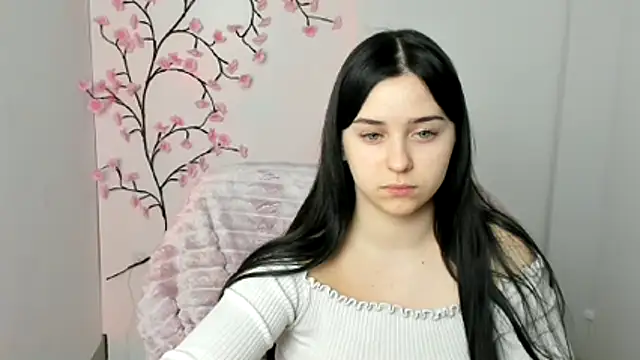 Lilu May online show from 03-28-26, 01:05