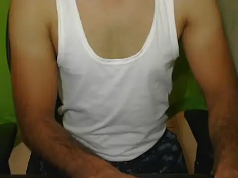 Snapshot of Michal_Fransis chatting on 04-25-26, 07:11 Michal Fransis online show from 04-25-26, 07:11