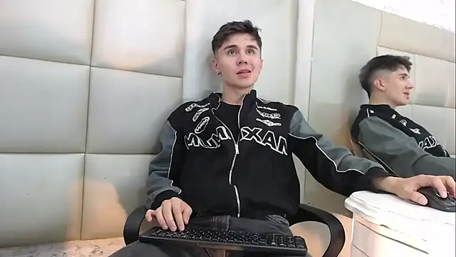 JuanGomm online show from 01-13-26, 08:03