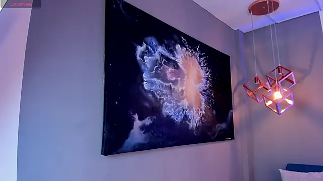 TiffanyHoustton online show from 04-19-26, 12:15