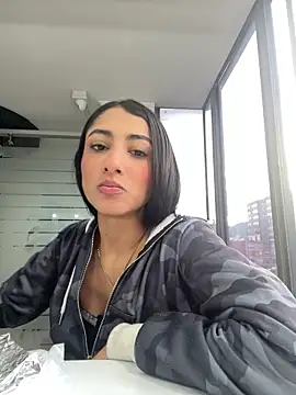 lya  brown online show from 05-22-26, 11:05