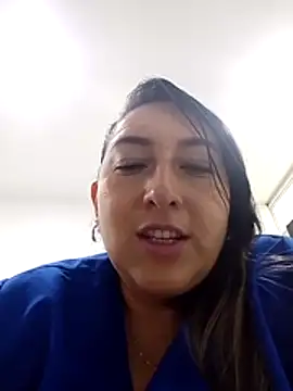 Valeria montana  online show from 03-27-26, 01:00