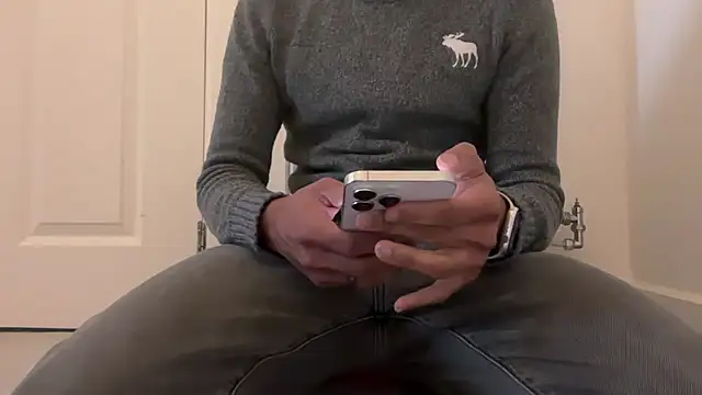 RandyRik online show from 12-15-25, 02:10