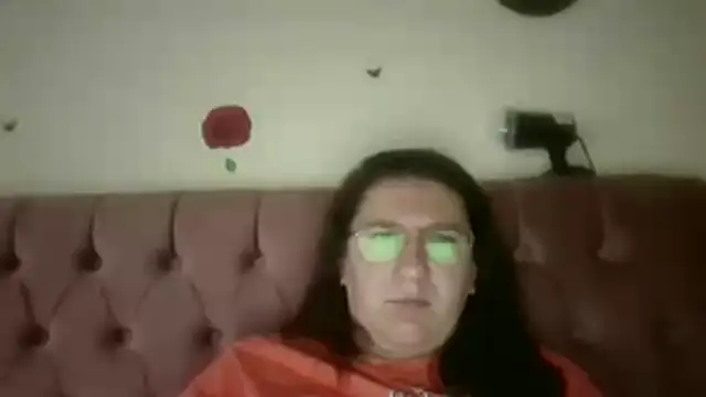 Dana92va online show from 05-03-26, 04:40