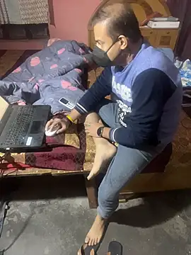 Snapshot of yoyoyohunny chatting on 12-04-25, 02:10 yoyoyohunny online show from 12-04-25, 02:10