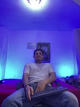 williamsmiiths16 online show from 04-17-26, 11:46