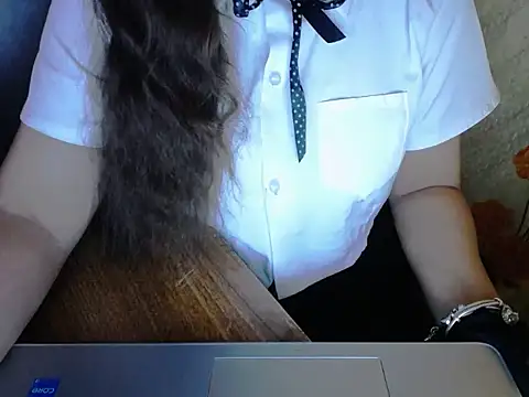 maian love online show from 05-21-26, 06:37