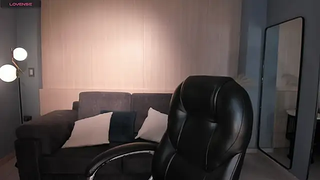 MadisonKane online show from 04-20-26, 11:13