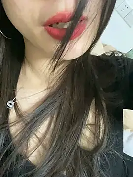 Snapshot of yaqing666 chatting on 01-11-26, 04:45 yaqing666 online show from 01-11-26, 04:45