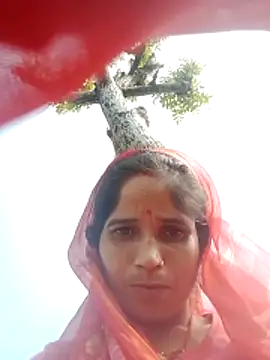 Snapshot of rashi_73 chatting on 12-14-25, 06:19 rashi 73 online show from 12-14-25, 06:19