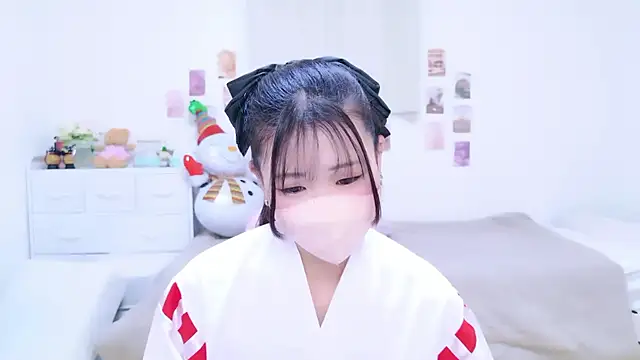 Snapshot of Otochan_0108xx chatting on 01-11-26, 07:57 Otochan 0108xx online show from 01-11-26, 07:57