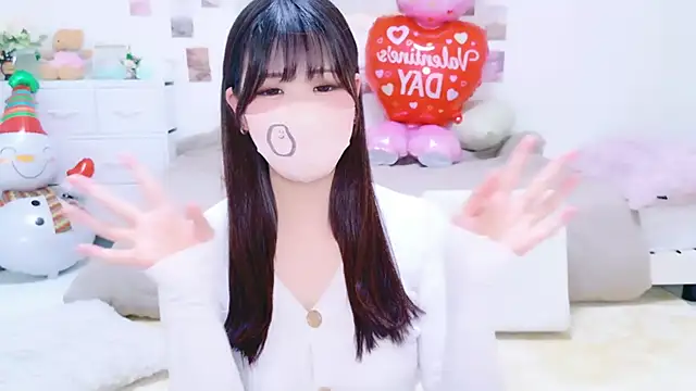 Snapshot of Otochan_0108xx chatting on 02-15-26, 06:54 Otochan 0108xx online show from 02-15-26, 06:54