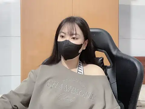 Amelica0799 online show from 12-19-25, 01:56