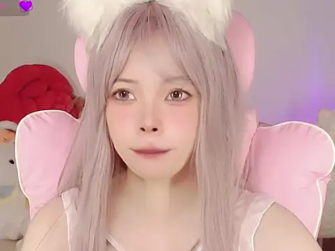 Miyeoonn online show from 05-17-26, 06:26