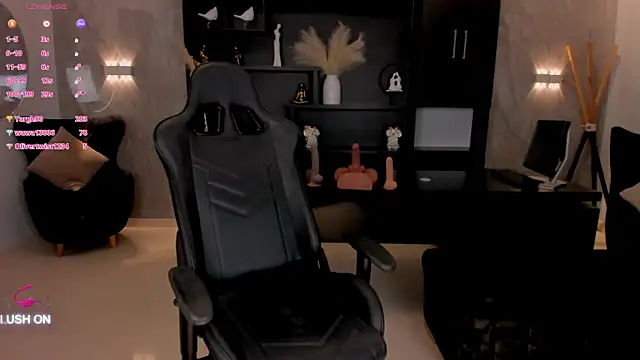 Snapshot of ChloeManson chatting on 03-18-25, 11:53 ChloeManson online show from 03-18-25, 11:53