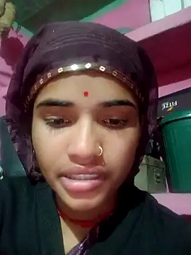 Snapshot of Neha637 chatting on 12-03-25, 04:49 Neha637 online show from 12-03-25, 04:49