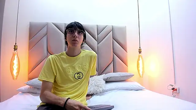 JeffBellfort online show from 12-13-25, 08:04