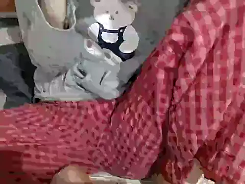 Maika 2k online show from 12-21-25, 03:13