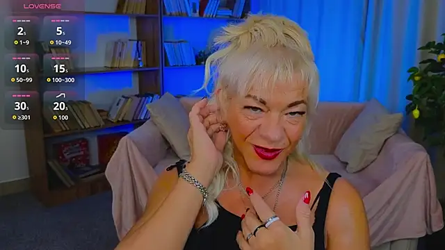 AnittaHarris  online show from 04-16-26, 10:49