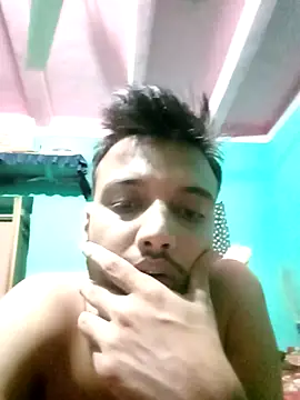 Snapshot of sexeyboy332 chatting on 07-22-26, 03:04 sexeyboy332 online show from 07-22-26, 03:04