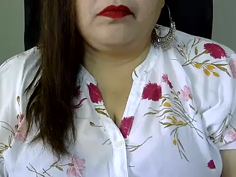 Soniya Sha online show from 02-16-26, 06:53