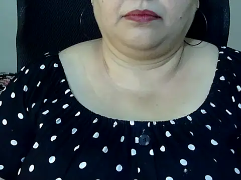 Soniya Sha online show from 05-17-26, 06:48
