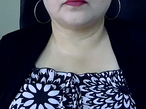 Soniya Sha online show from 05-25-26, 06:52