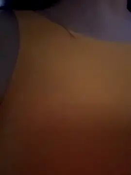 Snapshot of flor_model chatting on 12-15-25, 11:20 flor model online show from 12-15-25, 11:20