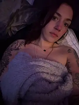 Snapshot of A_LEE_88 chatting on 12-05-25, 12:19 A LEE 88 online show from 12-05-25, 12:19