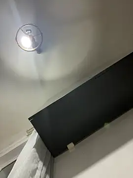 tesaa1212 online show from 12-14-25, 05:51