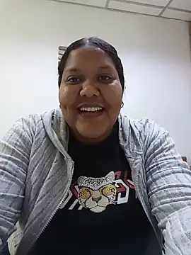 VaneandRossy online show from 05-31-26, 07:37
