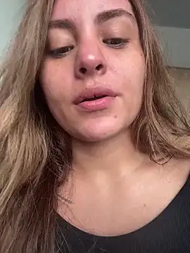 miaferrer777 online show from 04-17-26, 09:40