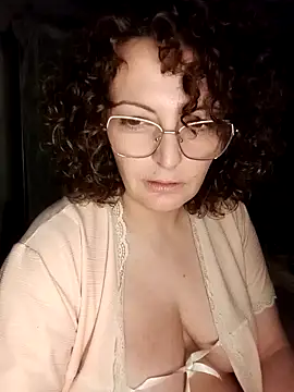 Snapshot of morena627 chatting on 04-13-26, 03:50 morena627 online show from 04-13-26, 03:50