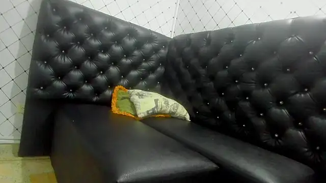 SAMMY THEMADAME online show from 12-17-25, 03:12