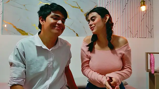 Snapshot of NatyAndAlex chatting on 01-11-26, 01:49 NatyAndAlex online show from 01-11-26, 01:49