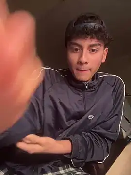 Snapshot of hungspanishtwink chatting on 01-05-26, 07:39 hungspanishtwink online show from 01-05-26, 07:39