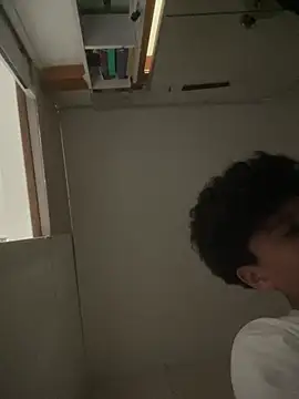 hungspanishtwink online show from 04-05-26, 09:06