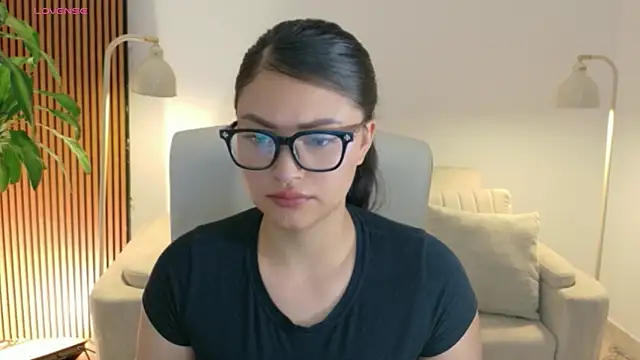 victoria   moon online show from 06-10-26, 02:16