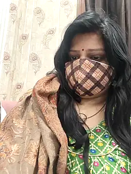 Snapshot of desiriya14 chatting on 01-05-26, 05:27 desiriya14 online show from 01-05-26, 05:27