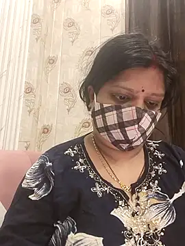 Snapshot of desiriya14 chatting on 02-06-26, 09:34 desiriya14 online show from 02-06-26, 09:34