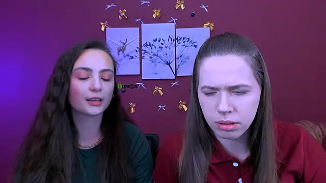 Snapshot of jenna_elayne chatting on 01-14-26, 08:31 jenna elayne online show from 01-14-26, 08:31