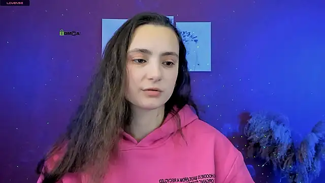 Snapshot of jenna_elayne chatting on 01-19-26, 08:18 jenna elayne online show from 01-19-26, 08:18