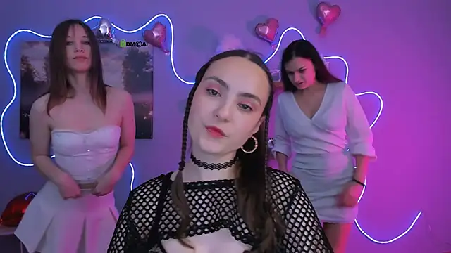 Snapshot of jenna_elayne chatting on 02-19-26, 09:05 jenna elayne online show from 02-19-26, 09:05